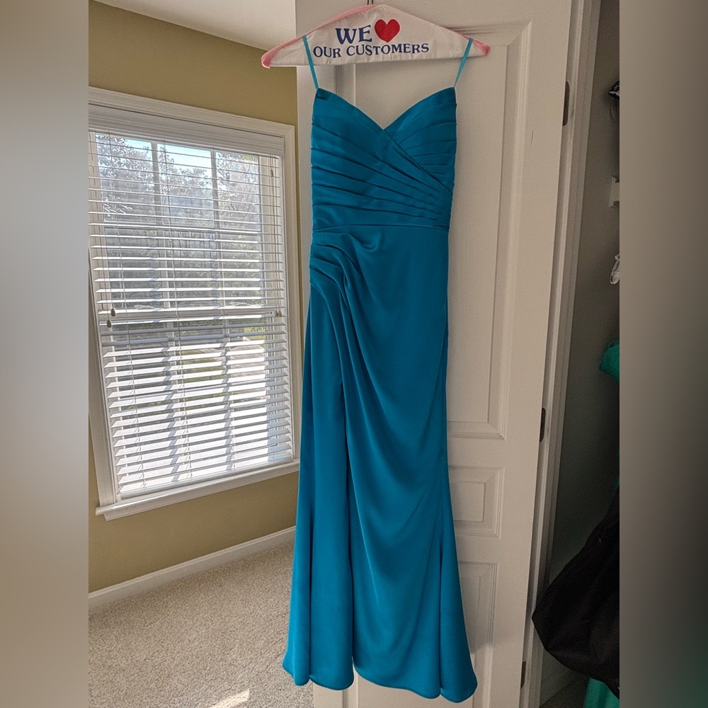 Elegant Blue Evening Dress